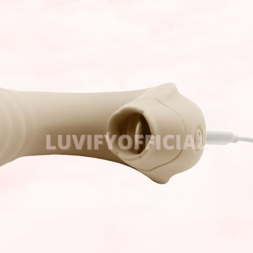 clit sucking vibrator